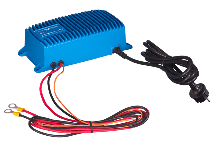 Victron IP67 Charger 12/25 (1) 230V CEE 7/7