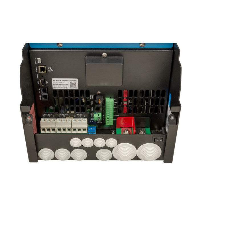 Victron EasySolar-II 24/3000/70-32 MPPT 250/70 GX  - 24V 3kVA Inverter / Charger with MPPT Solar Charge Controller and GX Device